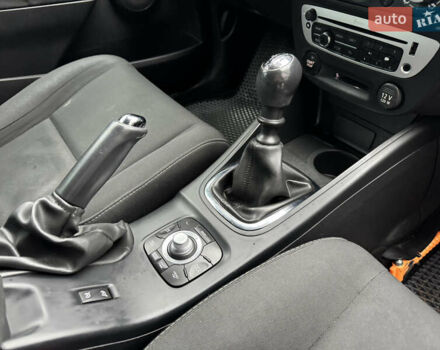 Серый Рено Меган, объемом двигателя 1.46 л и пробегом 250 тыс. км за 7300 $, фото 11 на Automoto.ua