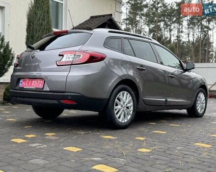 Серый Рено Меган, объемом двигателя 1.46 л и пробегом 233 тыс. км за 9800 $, фото 11 на Automoto.ua