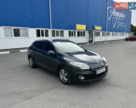 Серый Рено Меган, объемом двигателя 1.5 л и пробегом 270 тыс. км за 7500 $, фото 3 на Automoto.ua