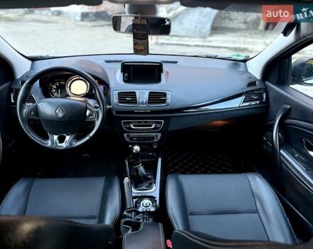 Сірий Рено Меган, об'ємом двигуна 1.6 л та пробігом 230 тис. км за 7700 $, фото 53 на Automoto.ua