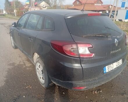 Серый Рено Меган, объемом двигателя 0 л и пробегом 300 тыс. км за 2800 $, фото 2 на Automoto.ua