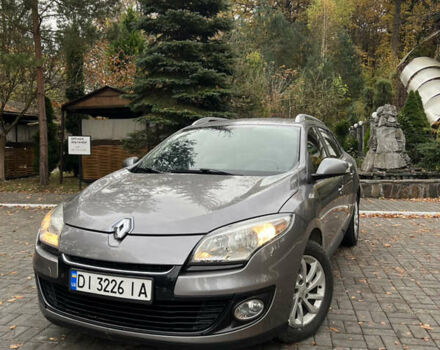 Сірий Рено Меган, об'ємом двигуна 1.46 л та пробігом 273 тис. км за 7450 $, фото 1 на Automoto.ua