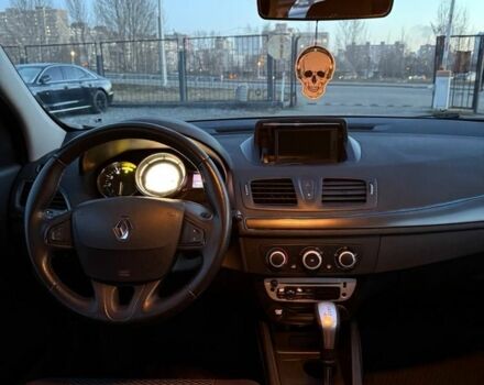 Сірий Рено Меган, об'ємом двигуна 1.5 л та пробігом 276 тис. км за 5700 $, фото 9 на Automoto.ua