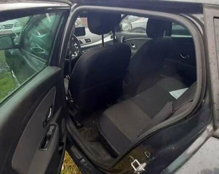 Сірий Рено Меган, об'ємом двигуна 1.46 л та пробігом 263 тис. км за 7500 $, фото 3 на Automoto.ua