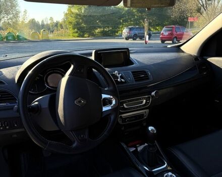 Серый Рено Меган, объемом двигателя 1.5 л и пробегом 247 тыс. км за 7500 $, фото 3 на Automoto.ua