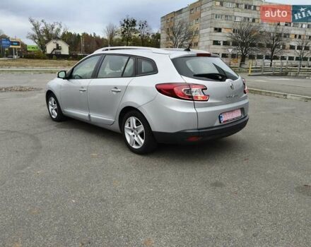 Сірий Рено Меган, об'ємом двигуна 1.5 л та пробігом 235 тис. км за 8899 $, фото 5 на Automoto.ua