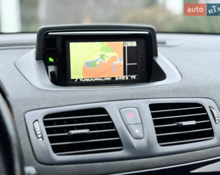 Серый Рено Меган, объемом двигателя 1.5 л и пробегом 264 тыс. км за 7950 $, фото 31 на Automoto.ua