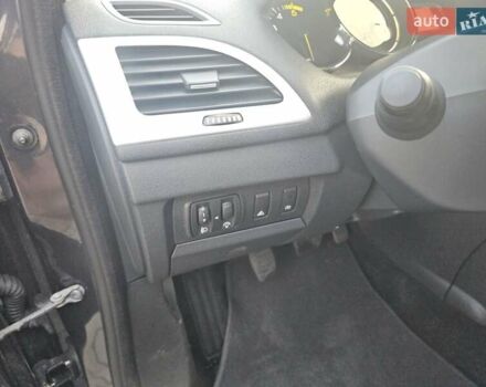 Серый Рено Меган, объемом двигателя 1.5 л и пробегом 221 тыс. км за 8850 $, фото 29 на Automoto.ua