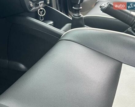 Серый Рено Меган, объемом двигателя 1.46 л и пробегом 230 тыс. км за 7470 $, фото 48 на Automoto.ua