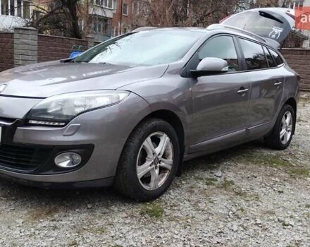 Серый Рено Меган, объемом двигателя 1.5 л и пробегом 250 тыс. км за 8100 $, фото 1 на Automoto.ua