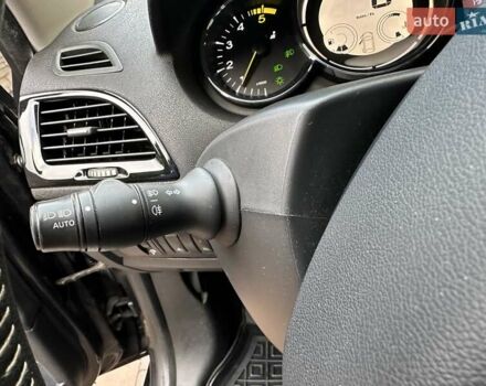 Сірий Рено Меган, об'ємом двигуна 1.5 л та пробігом 258 тис. км за 8500 $, фото 23 на Automoto.ua