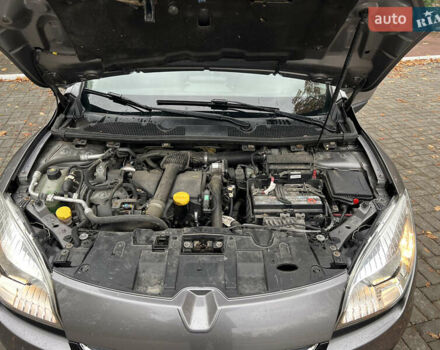 Сірий Рено Меган, об'ємом двигуна 1.46 л та пробігом 273 тис. км за 7450 $, фото 24 на Automoto.ua