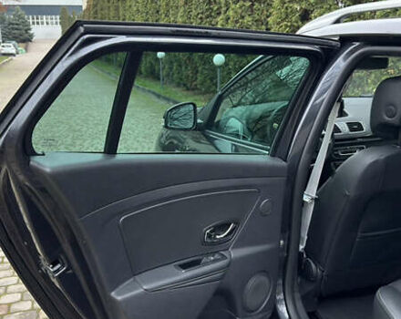 Серый Рено Меган, объемом двигателя 1.5 л и пробегом 222 тыс. км за 9999 $, фото 11 на Automoto.ua