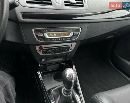 Серый Рено Меган, объемом двигателя 1.5 л и пробегом 210 тыс. км за 9850 $, фото 37 на Automoto.ua