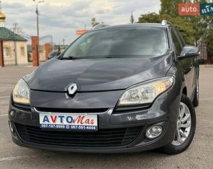 Серый Рено Меган, объемом двигателя 1.46 л и пробегом 253 тыс. км за 6400 $, фото 2 на Automoto.ua