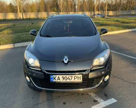 Серый Рено Меган, объемом двигателя 1.46 л и пробегом 230 тыс. км за 10000 $, фото 11 на Automoto.ua