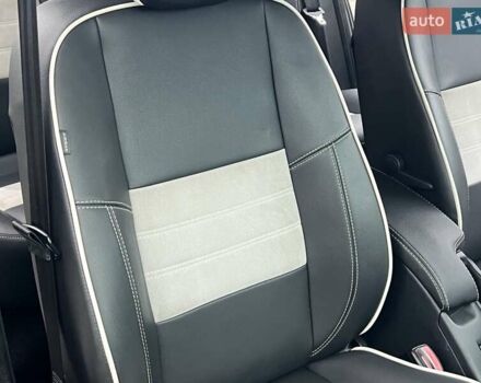 Серый Рено Меган, объемом двигателя 1.46 л и пробегом 230 тыс. км за 7470 $, фото 74 на Automoto.ua