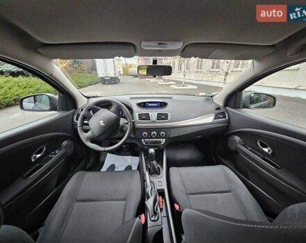 Серый Рено Меган, объемом двигателя 1.6 л и пробегом 173 тыс. км за 7450 $, фото 57 на Automoto.ua