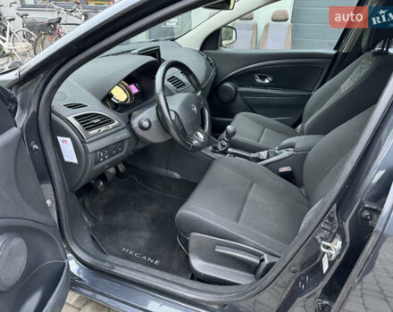 Серый Рено Меган, объемом двигателя 1.46 л и пробегом 285 тыс. км за 7400 $, фото 14 на Automoto.ua