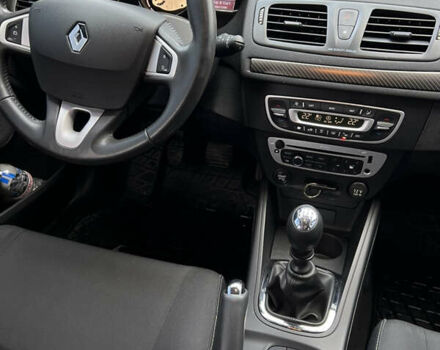 Серый Рено Меган, объемом двигателя 1.5 л и пробегом 262 тыс. км за 7550 $, фото 19 на Automoto.ua