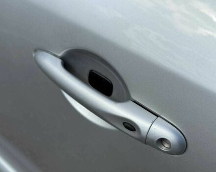 Серый Рено Меган, объемом двигателя 1.6 л и пробегом 233 тыс. км за 7700 $, фото 20 на Automoto.ua