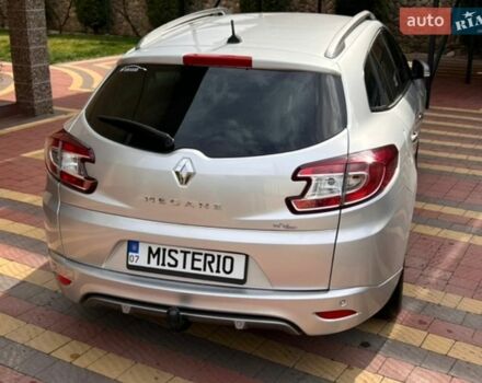 Сірий Рено Меган, об'ємом двигуна 1.46 л та пробігом 318 тис. км за 8000 $, фото 4 на Automoto.ua