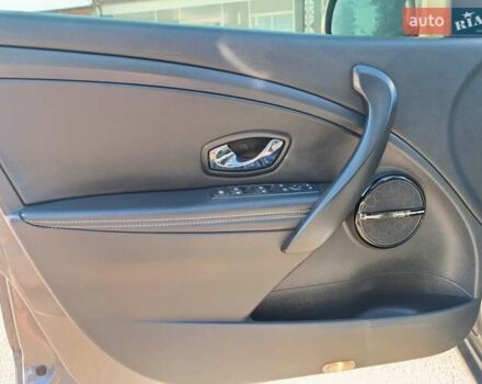 Серый Рено Меган, объемом двигателя 1.5 л и пробегом 256 тыс. км за 9250 $, фото 10 на Automoto.ua