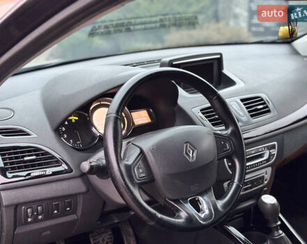 Серый Рено Меган, объемом двигателя 1.5 л и пробегом 264 тыс. км за 7950 $, фото 13 на Automoto.ua