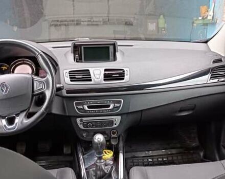 Рено Меган 2013 у Миколаєві на Automoto.ua Сірий Рено Меган, об'ємом двигуна 1.46 л та пробігом 212 тис. км за 8000 $, фото 6 на Automoto.ua