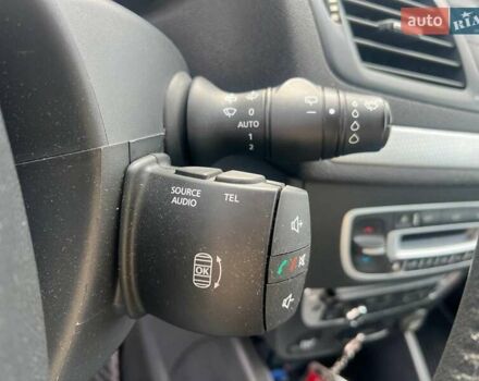 Сірий Рено Меган, об'ємом двигуна 1.5 л та пробігом 240 тис. км за 8490 $, фото 19 на Automoto.ua