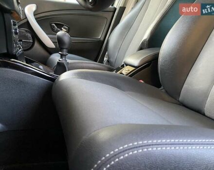 Серый Рено Меган, объемом двигателя 1.5 л и пробегом 194 тыс. км за 8850 $, фото 111 на Automoto.ua