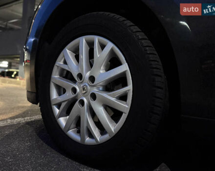 Сірий Рено Меган, об'ємом двигуна 1.46 л та пробігом 241 тис. км за 8800 $, фото 10 на Automoto.ua