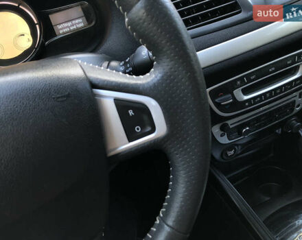 Серый Рено Меган, объемом двигателя 1.5 л и пробегом 251 тыс. км за 8450 $, фото 32 на Automoto.ua