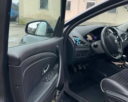 Серый Рено Меган, объемом двигателя 1.5 л и пробегом 213 тыс. км за 9200 $, фото 13 на Automoto.ua