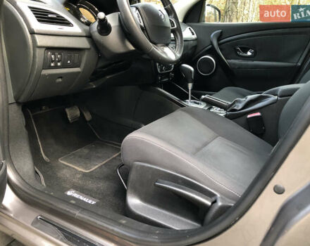 Серый Рено Меган, объемом двигателя 1.5 л и пробегом 251 тыс. км за 8450 $, фото 28 на Automoto.ua