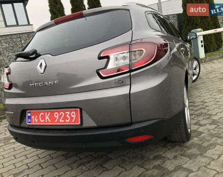 Серый Рено Меган, объемом двигателя 1.5 л и пробегом 256 тыс. км за 8350 $, фото 25 на Automoto.ua