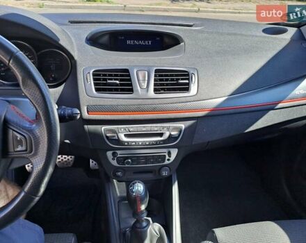 Серый Рено Меган, объемом двигателя 1.2 л и пробегом 172 тыс. км за 7600 $, фото 15 на Automoto.ua