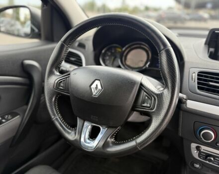 Серый Рено Меган, объемом двигателя 1.5 л и пробегом 193 тыс. км за 7900 $, фото 17 на Automoto.ua