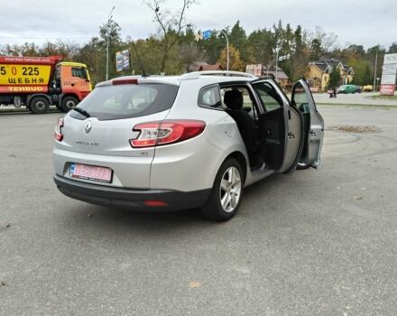 Сірий Рено Меган, об'ємом двигуна 0 л та пробігом 235 тис. км за 8899 $, фото 1 на Automoto.ua