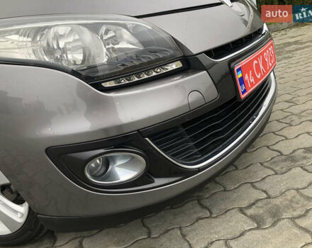Серый Рено Меган, объемом двигателя 1.5 л и пробегом 256 тыс. км за 8350 $, фото 19 на Automoto.ua