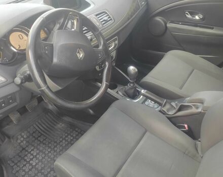 Серый Рено Меган, объемом двигателя 1.5 л и пробегом 290 тыс. км за 7000 $, фото 3 на Automoto.ua