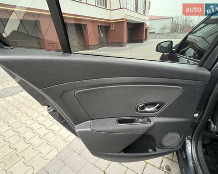 Серый Рено Меган, объемом двигателя 1.5 л и пробегом 203 тыс. км за 7700 $, фото 40 на Automoto.ua