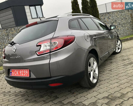 Серый Рено Меган, объемом двигателя 1.5 л и пробегом 256 тыс. км за 8350 $, фото 21 на Automoto.ua