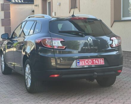 Серый Рено Меган, объемом двигателя 0 л и пробегом 265 тыс. км за 9000 $, фото 5 на Automoto.ua