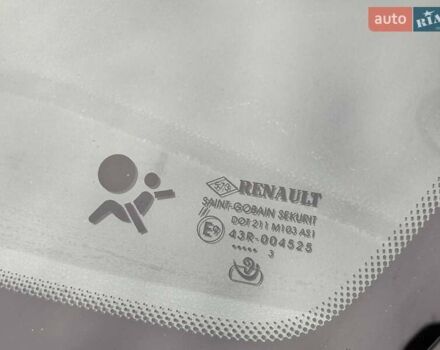 Сірий Рено Меган, об'ємом двигуна 1.46 л та пробігом 279 тис. км за 7450 $, фото 17 на Automoto.ua