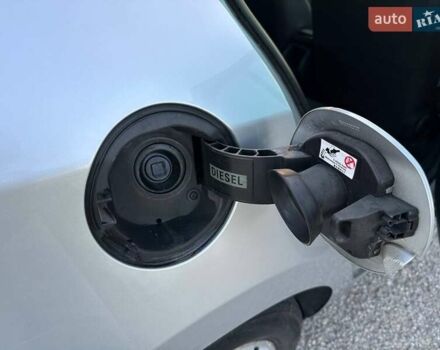 Рено Меган 2013 в Виннице на Automoto.ua Серый Рено Меган, объемом двигателя 1.46 л и пробегом 270 тыс. км за 7800 $, фото 28 на Automoto.ua