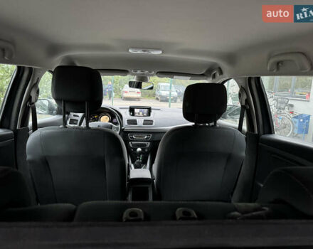 Серый Рено Меган, объемом двигателя 1.46 л и пробегом 285 тыс. км за 7400 $, фото 25 на Automoto.ua