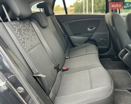 Серый Рено Меган, объемом двигателя 1.5 л и пробегом 270 тыс. км за 7500 $, фото 37 на Automoto.ua