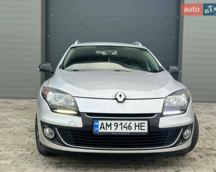Серый Рено Меган, объемом двигателя 1.6 л и пробегом 197 тыс. км за 7699 $, фото 3 на Automoto.ua