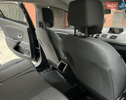 Серый Рено Меган, объемом двигателя 1.5 л и пробегом 203 тыс. км за 7700 $, фото 52 на Automoto.ua